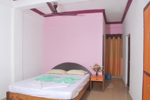 Gabriels Guest House, Calangute - Goa 